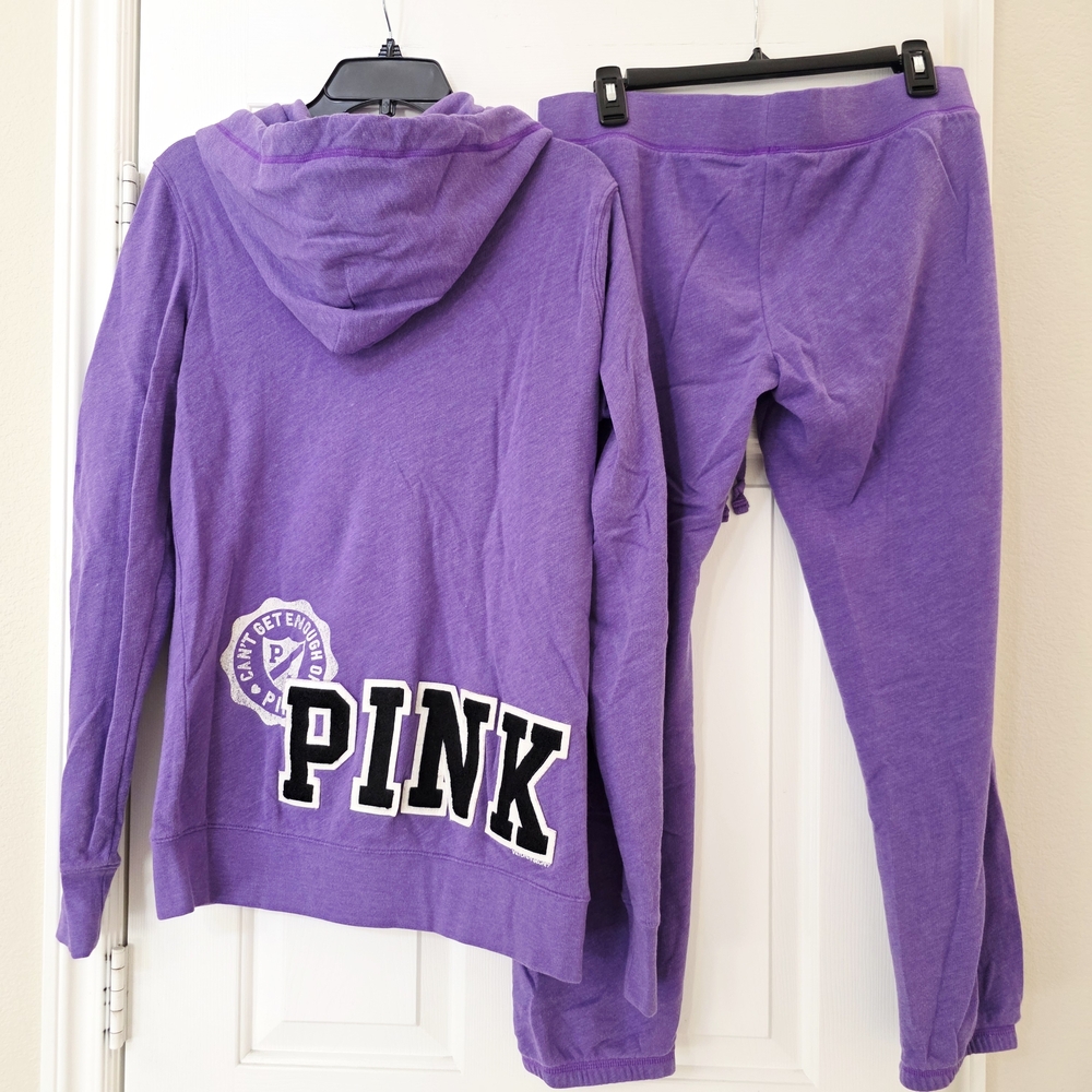 Victoria's Secret PINK Y2K Lavender Purple Black Varsity Patch Sweatsuit Set - M - Picture 2 of 8